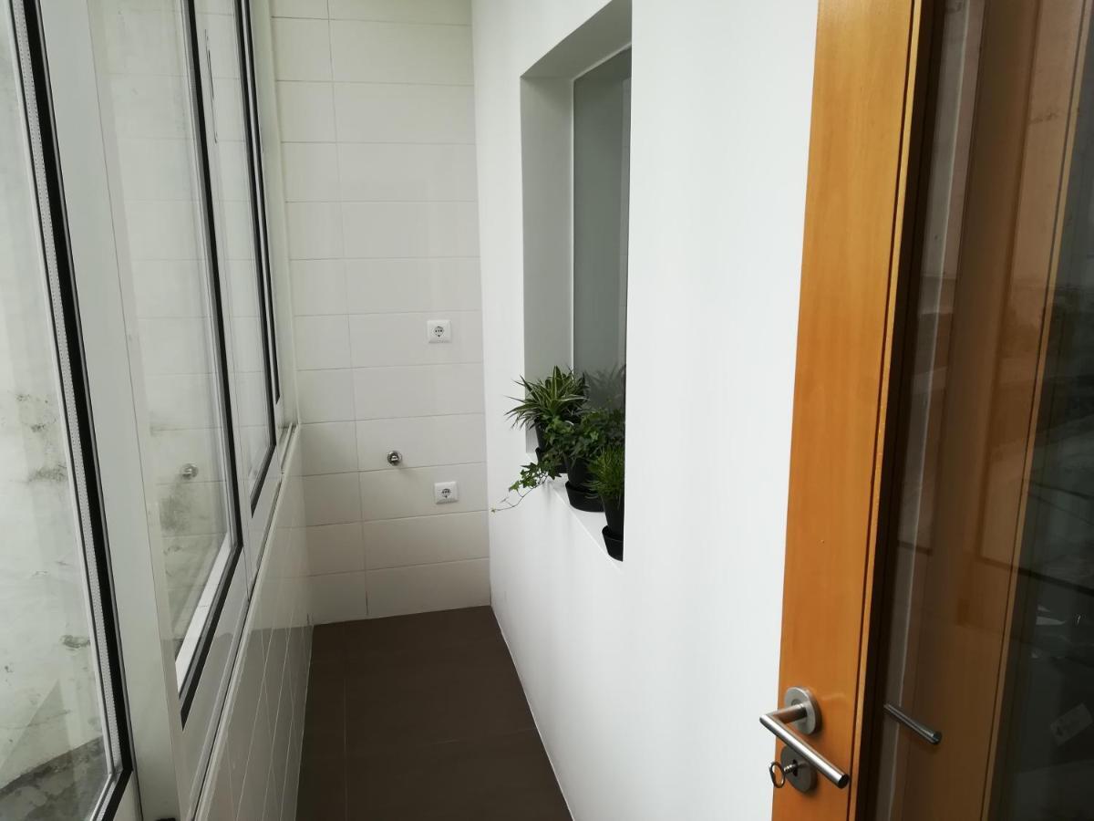 Kris Apartments Porto Exterior photo